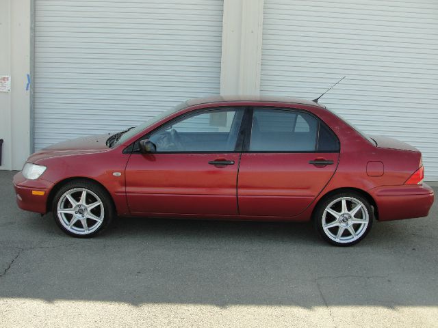 2002 Mitsubishi Lancer LW2