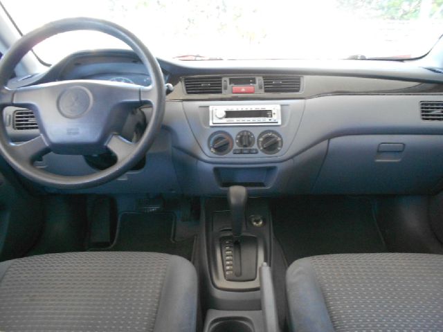 2002 Mitsubishi Lancer LW2