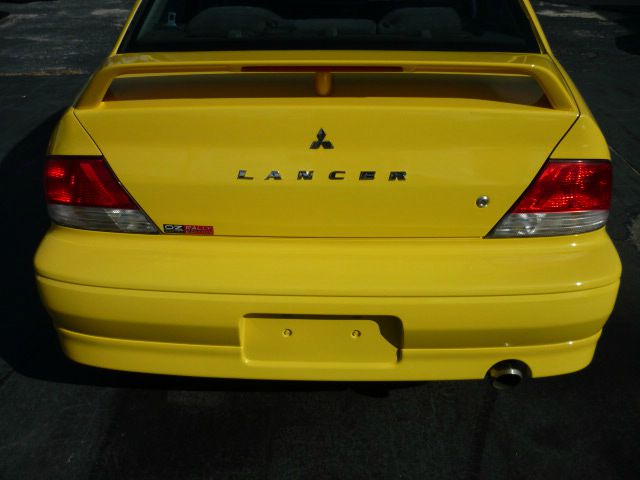 2002 Mitsubishi Lancer LE 2WD 7-pass