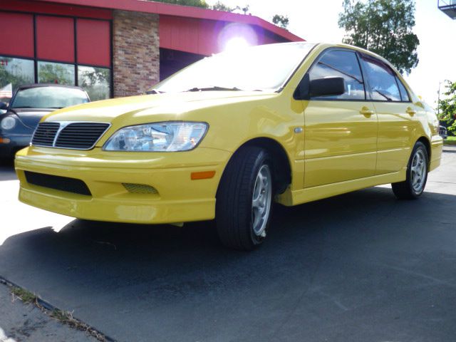 2002 Mitsubishi Lancer LE 2WD 7-pass
