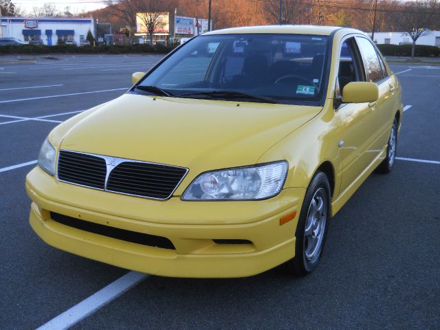 2002 Mitsubishi Lancer LE 2WD 7-pass