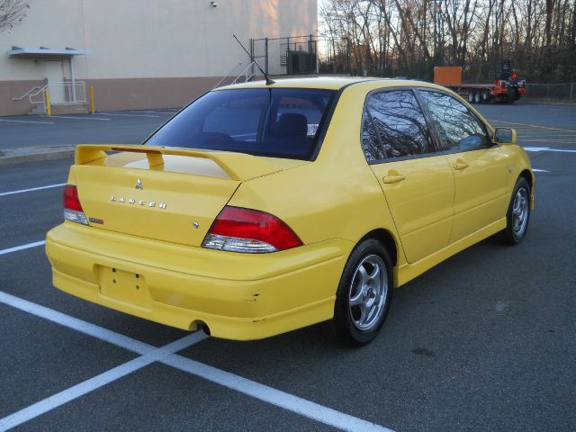 2002 Mitsubishi Lancer LE 2WD 7-pass