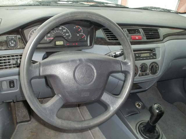 2003 Mitsubishi Lancer LW2