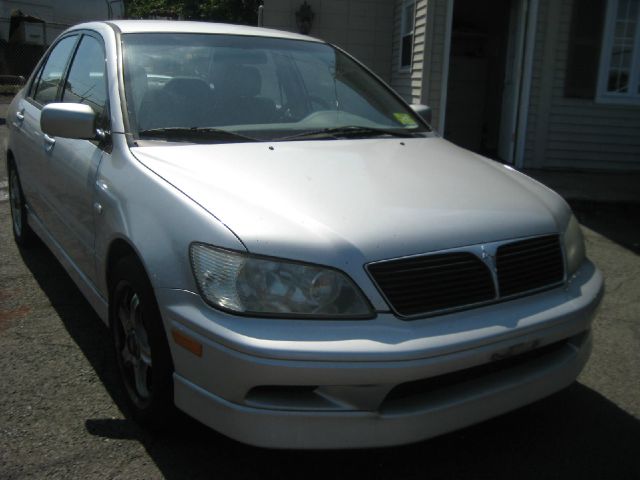 2003 Mitsubishi Lancer LE 2WD 7-pass