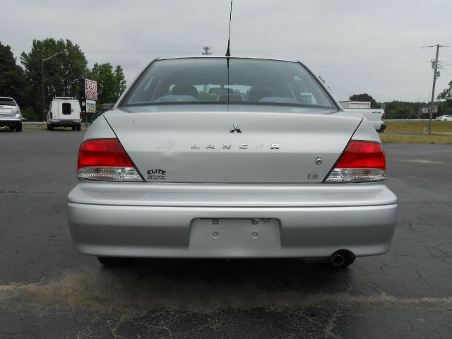2003 Mitsubishi Lancer CREW CAB XL Diesel