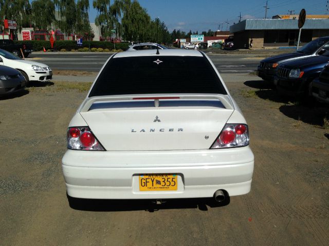 2003 Mitsubishi Lancer LE 2WD 7-pass