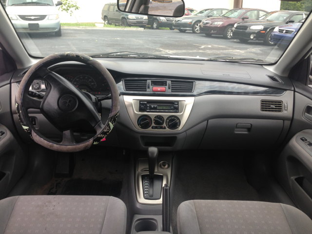 2004 Mitsubishi Lancer LW2