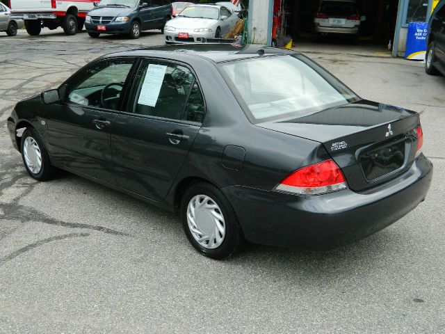 2004 Mitsubishi Lancer LW2