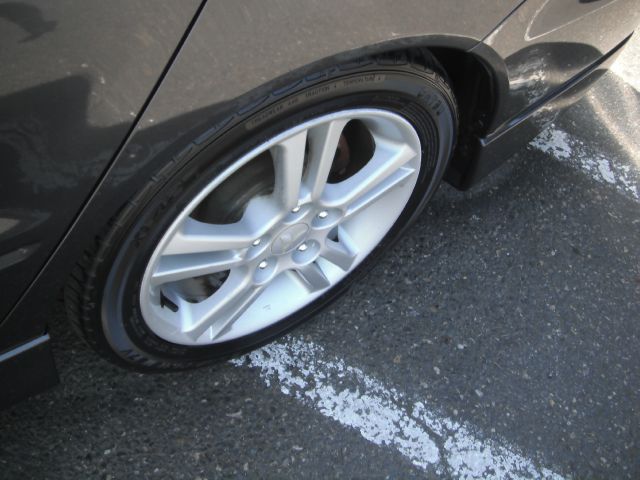 2004 Mitsubishi Lancer SE 4WD AWD SUV