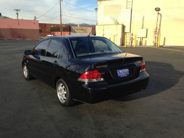 2005 Mitsubishi Lancer LW2