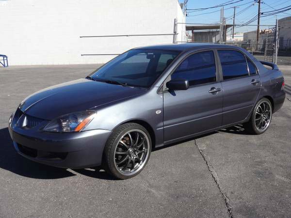 2005 Mitsubishi Lancer LE 2WD 7-pass