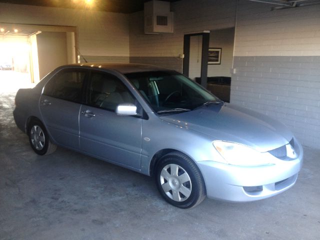 2005 Mitsubishi Lancer LW2