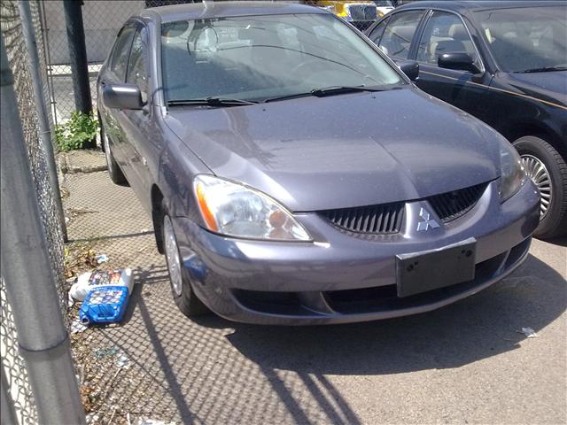 2005 Mitsubishi Lancer LW2