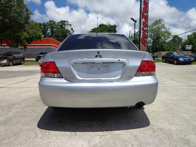 2005 Mitsubishi Lancer LW2