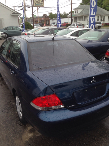 2005 Mitsubishi Lancer LW2