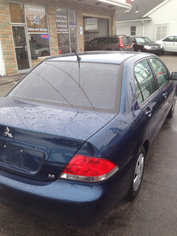 2005 Mitsubishi Lancer LW2