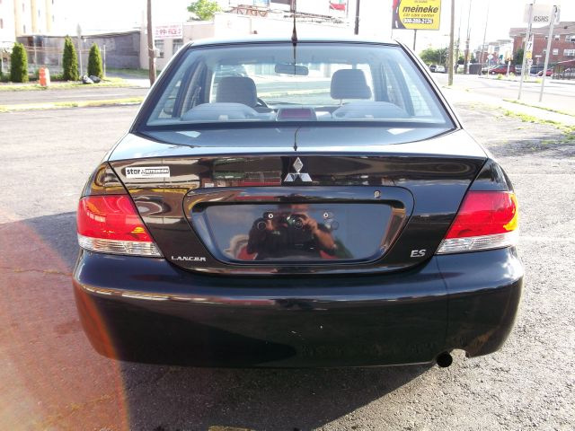 2005 Mitsubishi Lancer LW2