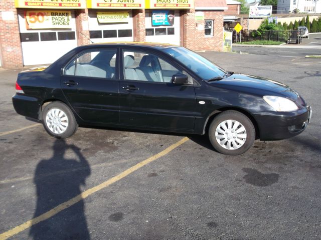 2005 Mitsubishi Lancer LW2