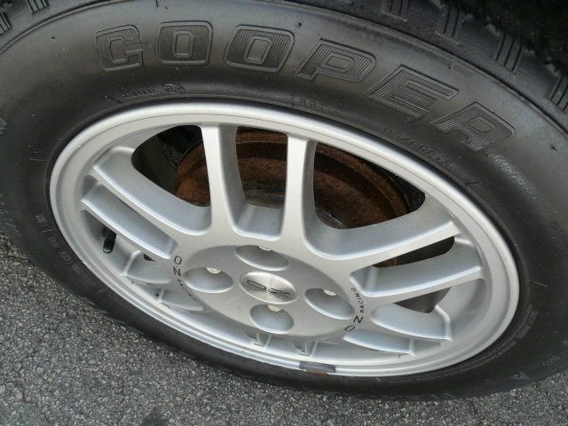 2005 Mitsubishi Lancer LE 2WD 7-pass