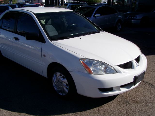 2005 Mitsubishi Lancer LW2