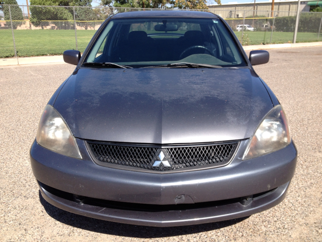 2006 Mitsubishi Lancer LE 2WD 7-pass