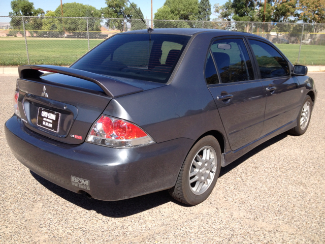 2006 Mitsubishi Lancer LE 2WD 7-pass