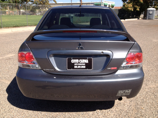 2006 Mitsubishi Lancer LE 2WD 7-pass