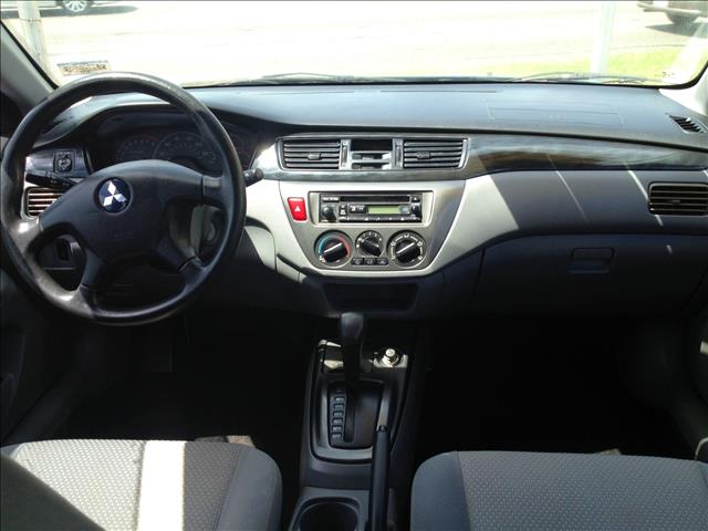 2006 Mitsubishi Lancer LW2