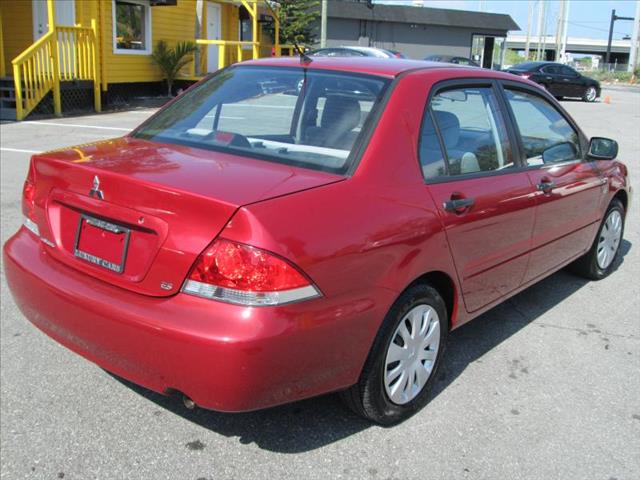 2006 Mitsubishi Lancer SE