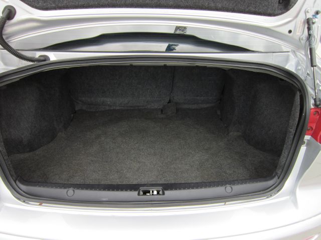 2008 Mitsubishi Lancer Dark Gray Trim And Step
