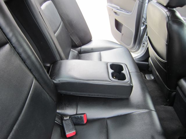 2008 Mitsubishi Lancer Dark Gray Trim And Step