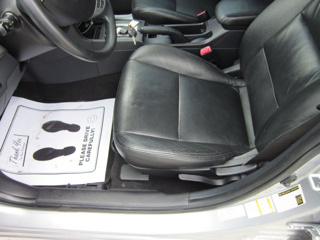 2008 Mitsubishi Lancer Dark Gray Trim And Step