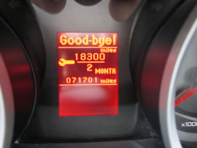 2008 Mitsubishi Lancer Dark Gray Trim And Step