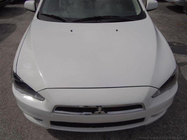 2010 Mitsubishi Lancer SE 2WD