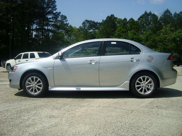 2011 Mitsubishi Lancer LW2