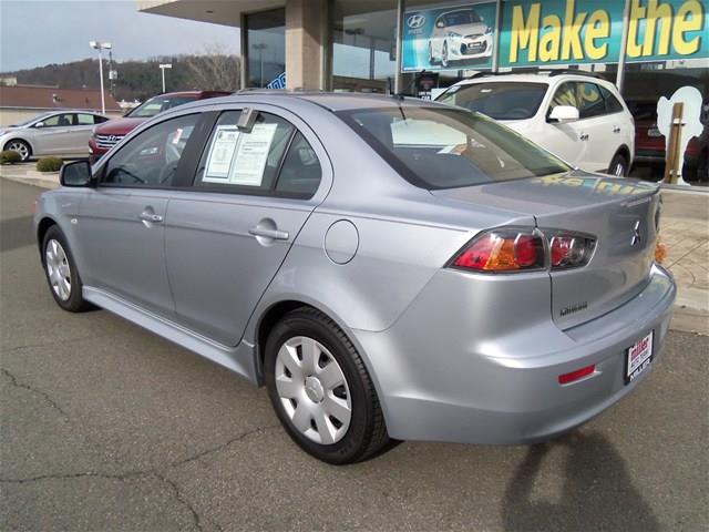 2011 Mitsubishi Lancer LW2