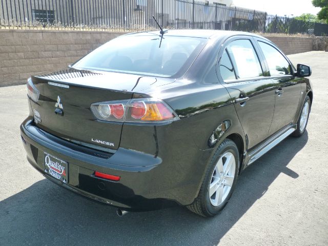 2014 Mitsubishi Lancer SE