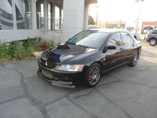 2006 Mitsubishi Lancer Evolution 750li Xdrive 1-ownerawdnavigation Sedan