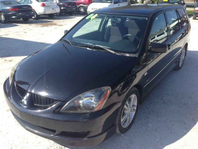 2004 Mitsubishi Lancer Sportback SE 4WD AWD SUV