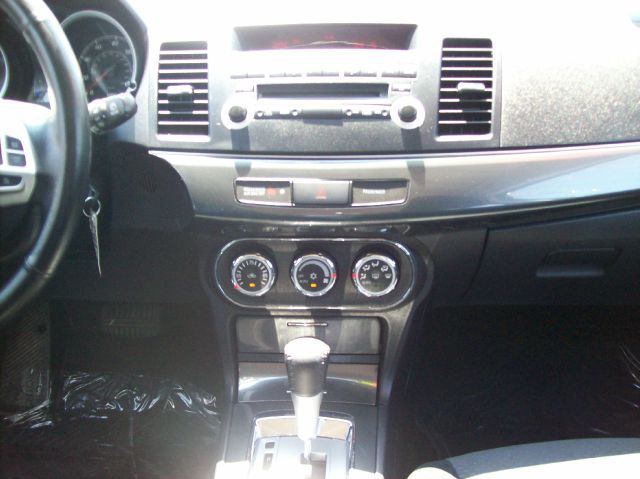 2010 Mitsubishi Lancer Sportback Sport VA