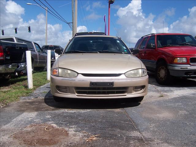 1999 Mitsubishi Mirage 4WD Ext Cab LT