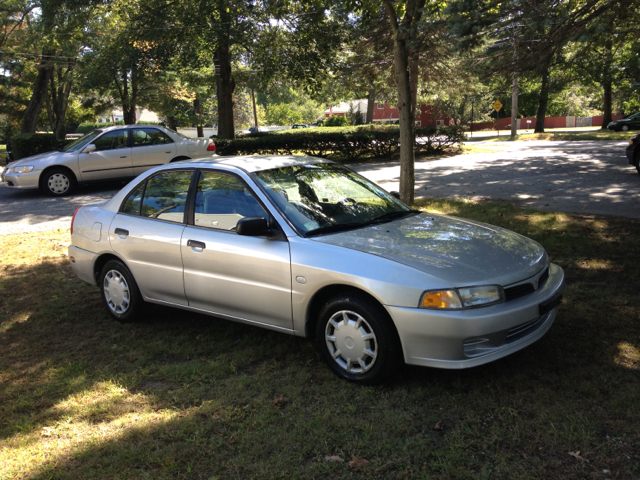 2000 Mitsubishi Mirage Sport -5 Speed-stick-4x4