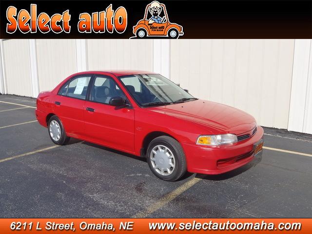 2001 Mitsubishi Mirage LW2