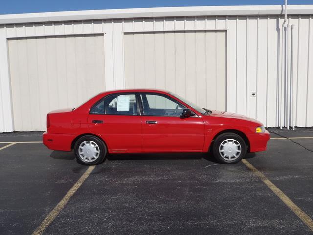 2001 Mitsubishi Mirage LW2