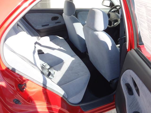 2001 Mitsubishi Mirage LW2