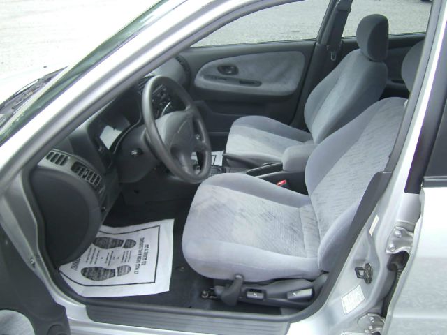 2001 Mitsubishi Mirage LW2