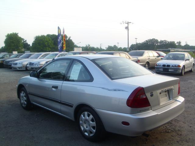 2002 Mitsubishi Mirage 4WD Ext Cab LT