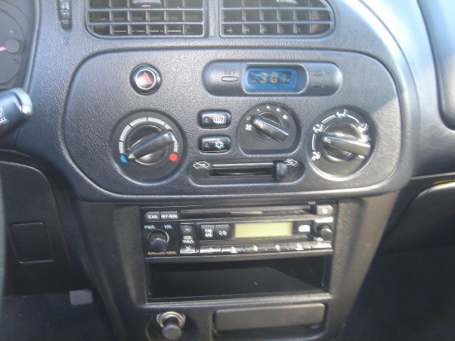 2002 Mitsubishi Mirage SEL Sport Utility 4D