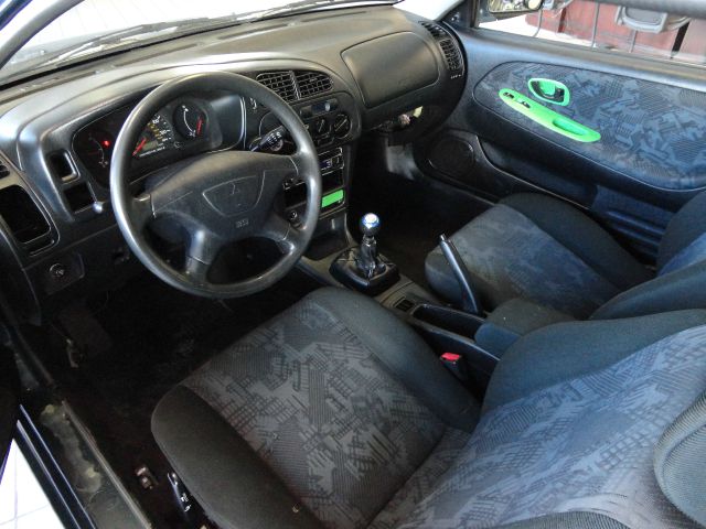 2002 Mitsubishi Mirage 4WD Ext Cab LT