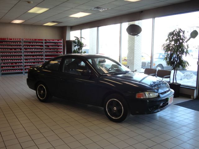 2002 Mitsubishi Mirage 4WD Ext Cab LT